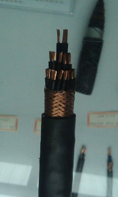 控制电缆KVV 工业自动化与设备控制的核心神经